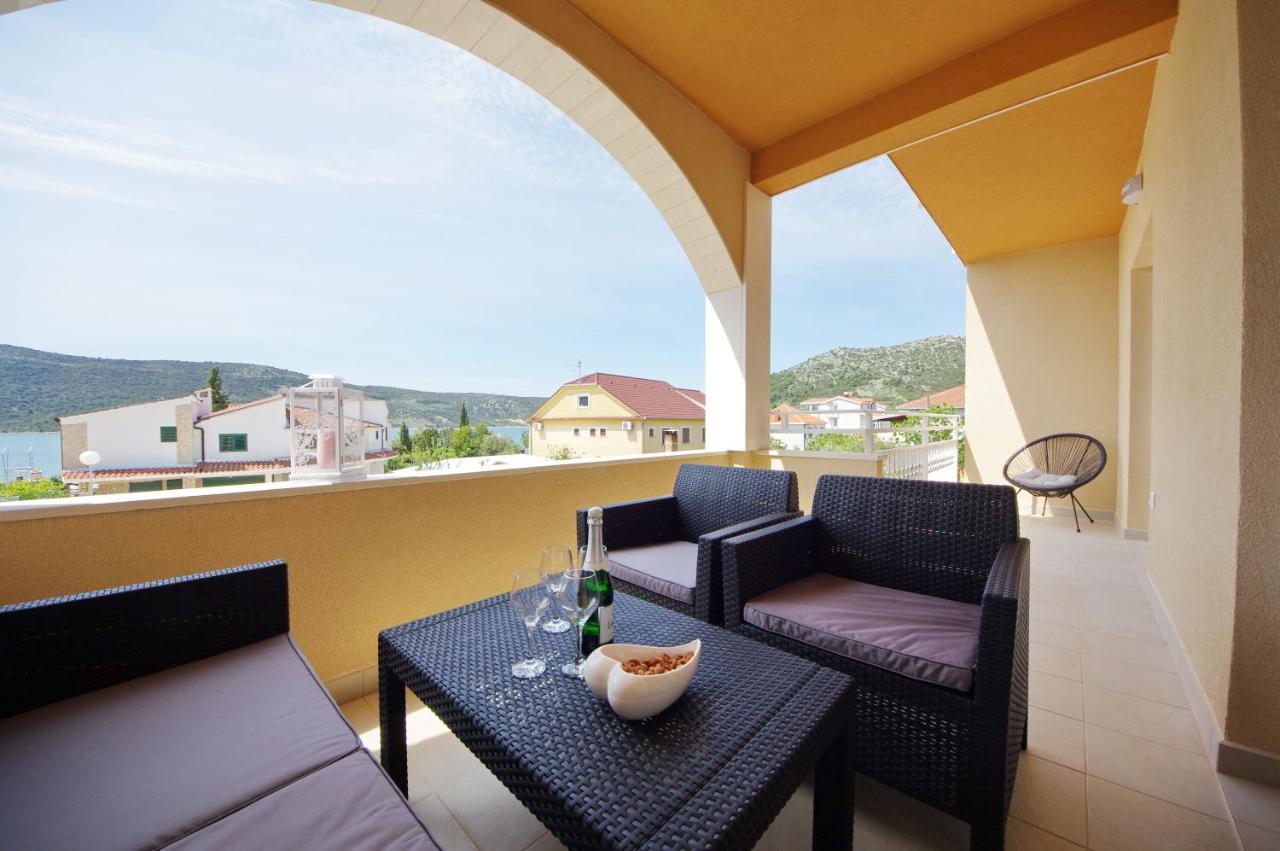 Apartmani Maris Poljica (Trogir) Exterior foto